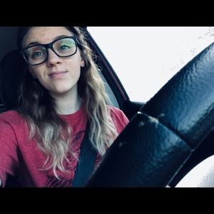 Meet your Posher, Katrina